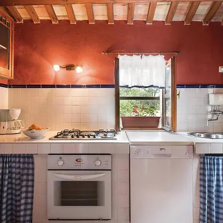 Three-bedroom In Vakantiehuis *